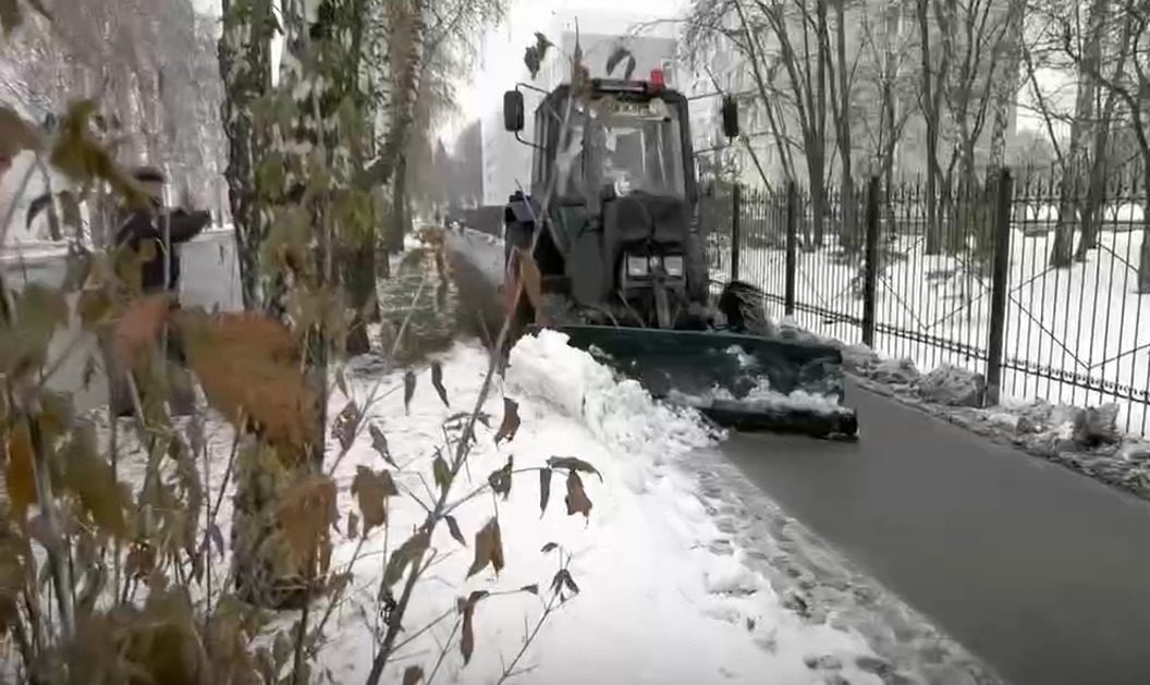 Губернатор Кузбасса назвал территории, где хуже всего чистят улицы от снега