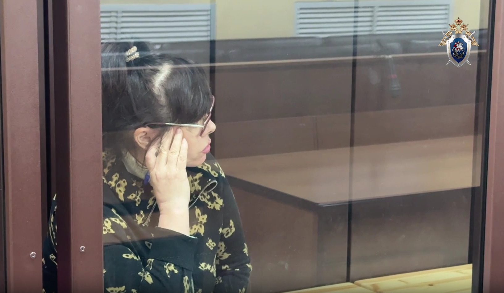 Экс-начальницу отдела кузбасского Роспотребназдора посадили на 10 лет за взятки