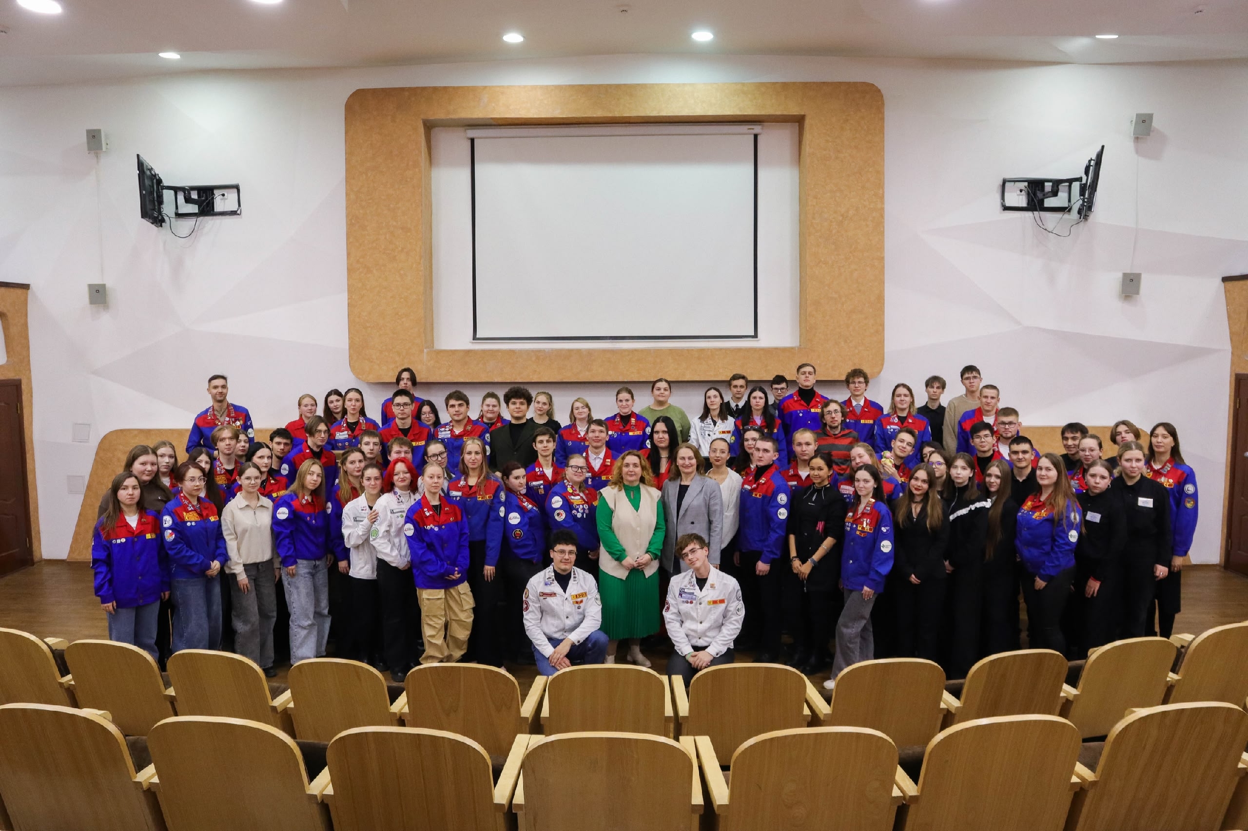 Российские студенческие отряды приобретают всесторонние знания