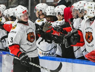 «Кузнецкие Медведи» начали выездную серию в МХЛ с победы над «Молотом»