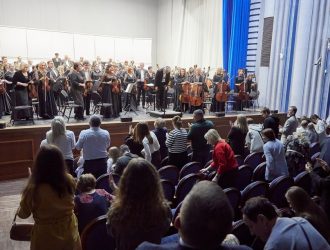 Минкульт Кузбасса: губернаторские коллективы филармонии получат квартальные выплаты