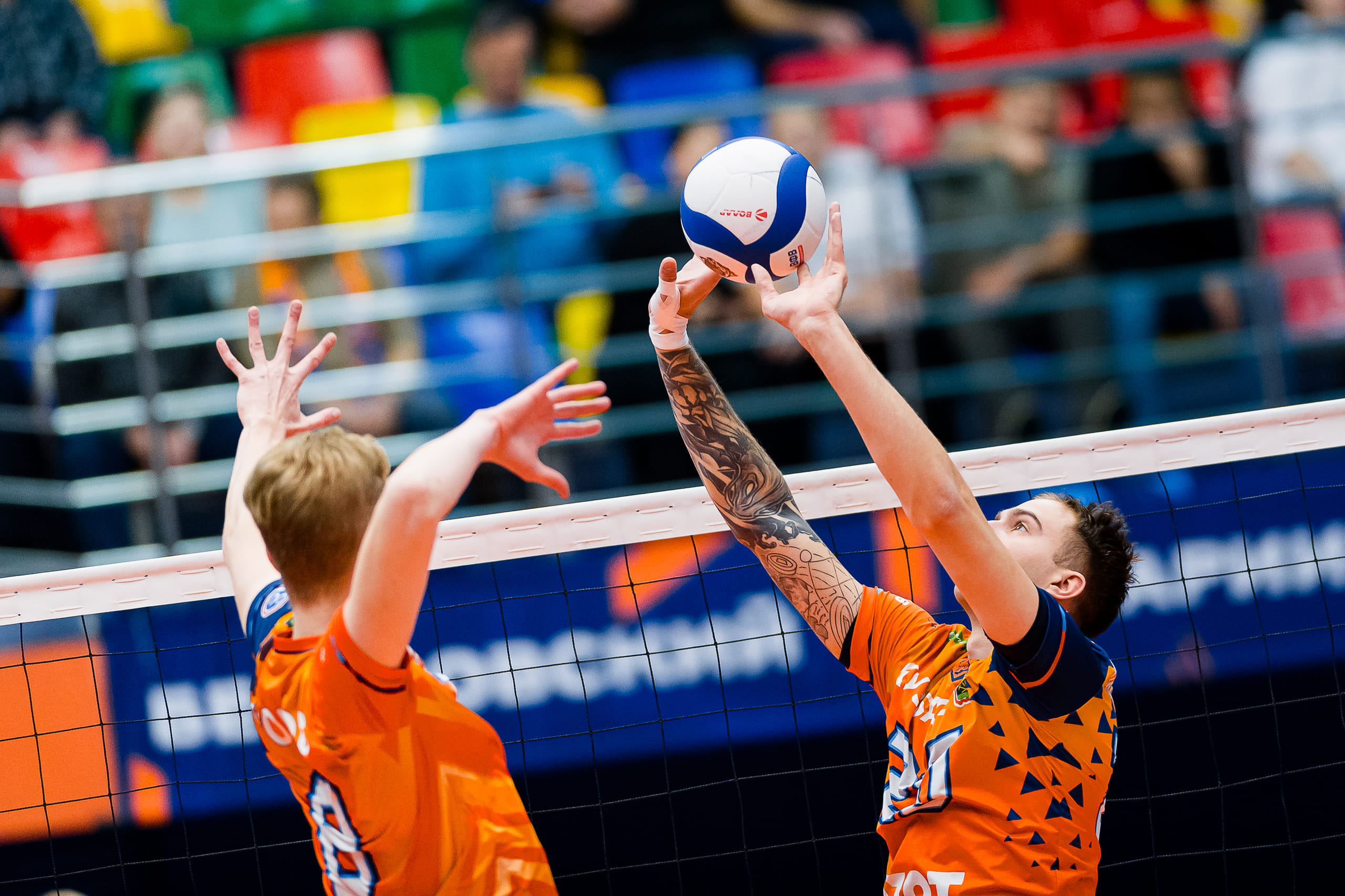 Волейбольный «Кузбасс» заключительный матч 2025 года проведет в Санкт-Петербурге