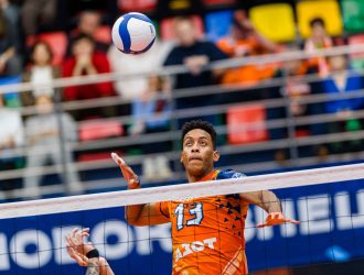 Волейбольный «Кузбасс» сегодня сразится с чемпионом России в Казани