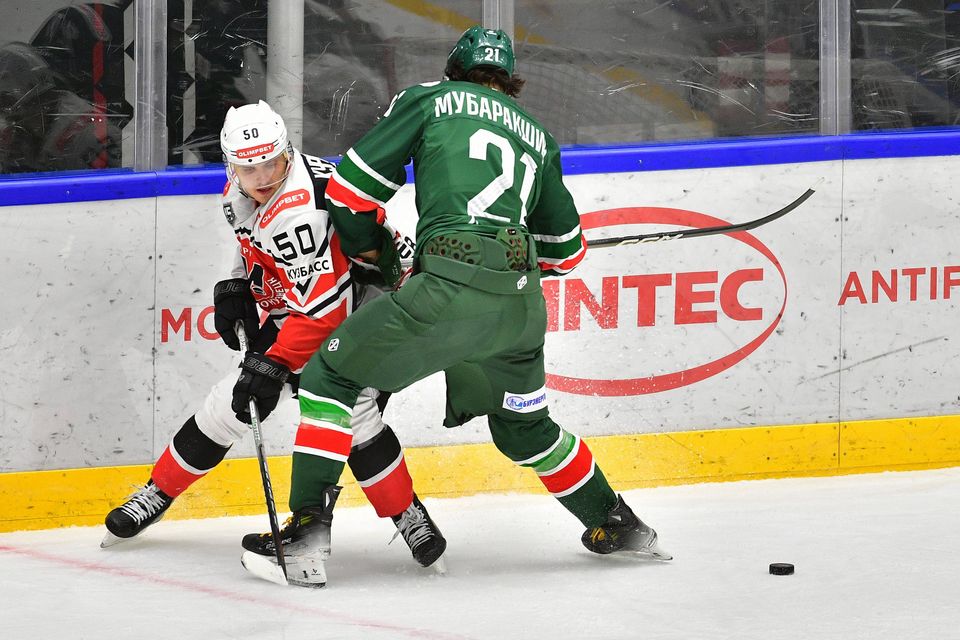 «Металлург» заканчивает год поединком с «Барсом»