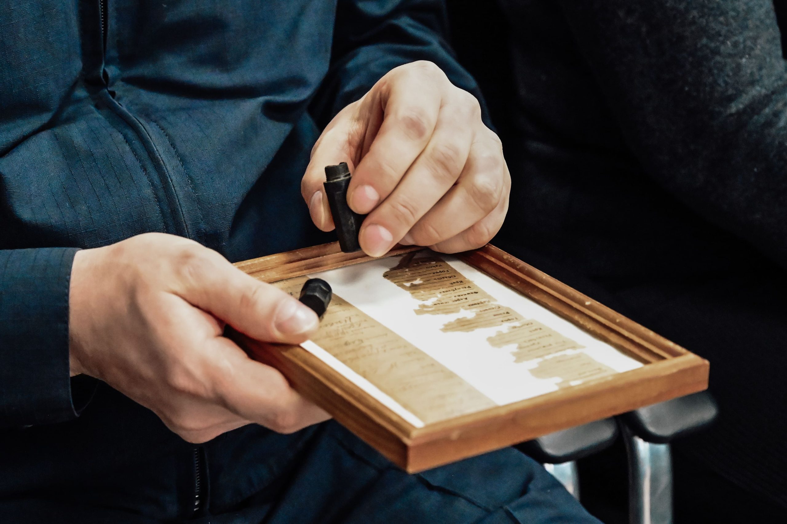 В Кузбассе личные вещи погибшего красноармейца передали родственникам