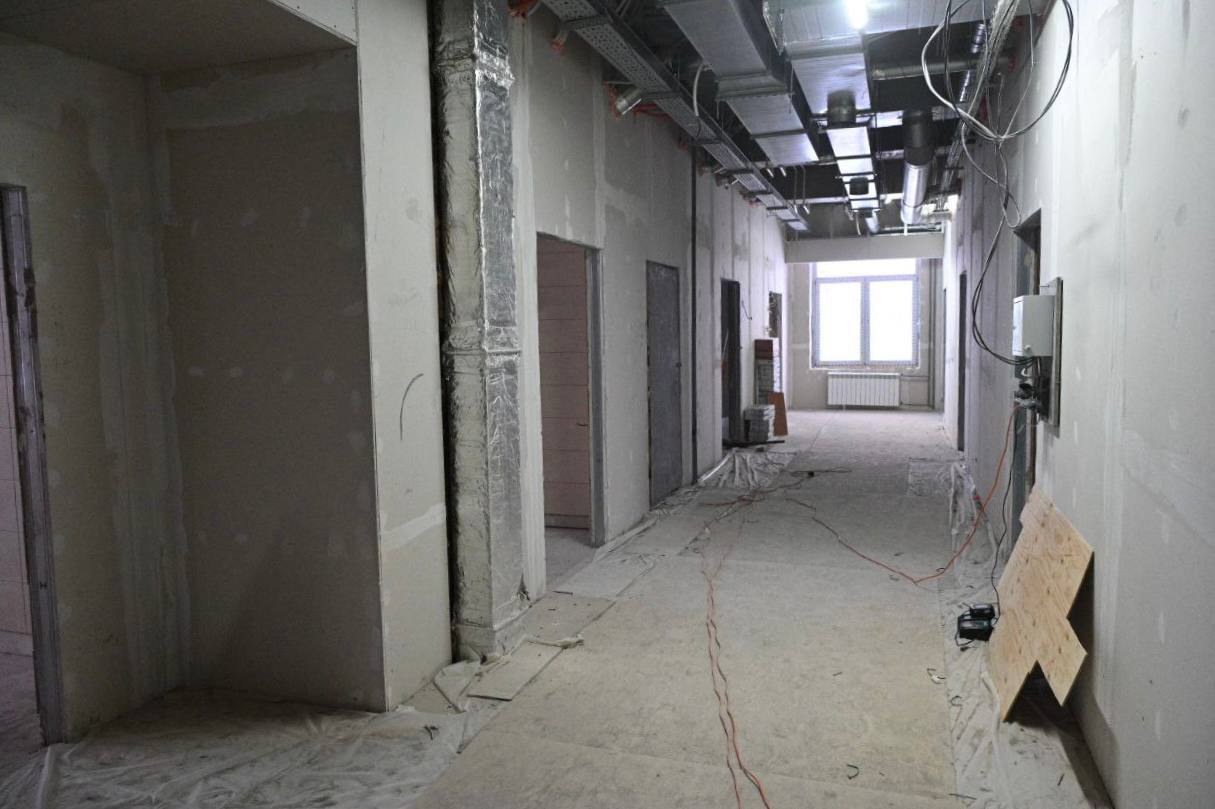 Подрядчик срывает сроки строительства Беловской многопрофильной больницы