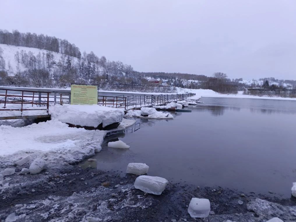 Отремонтированный понтонный мост через Кондому открыли в Новокузнецком округе
