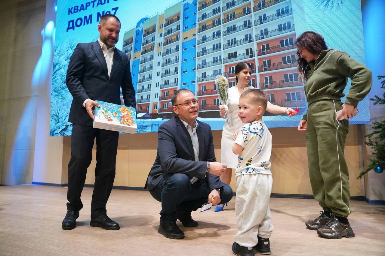 В Белове 92 семьи получили ключи от квартир в преддверии Нового года