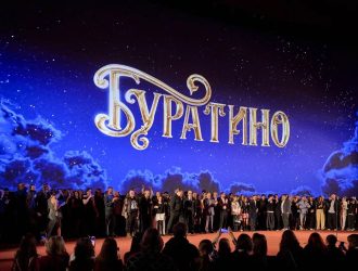 Министр культуры России Ольга Любимова посетила премьеру сказки «Буратино»