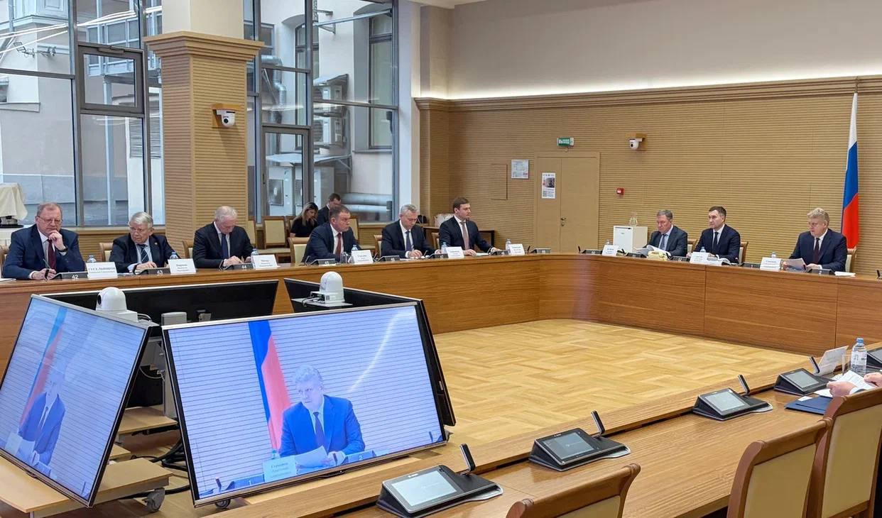 Илья Середюк принял участие в совещании по вопросам развития Сибири