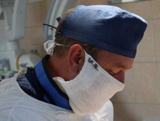 Обычный перекус закончился для кузбассовца тяжелой травмой руки и операцией