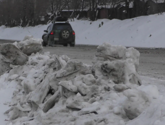 Много недостатков и замечаний: в Новокузнецке проверили зимнее содержание дорог