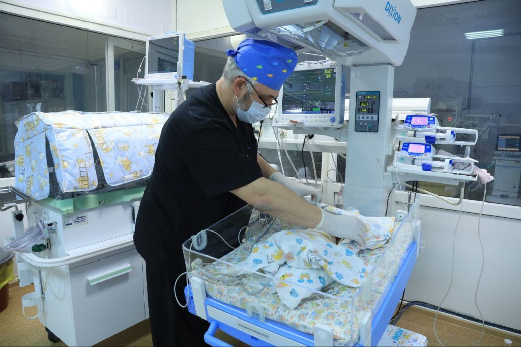 В больницы Кузбасса поставили более 2000 единиц медоборудования