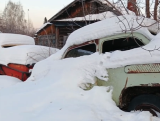 Новокузнецкому коллекционеру ретро-автомобилей бесплатно дадут участок под музей