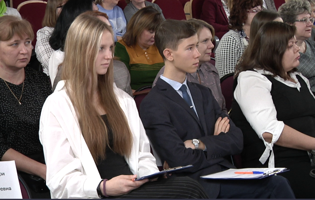 В Новокузнецке стартовал муниципальный этап конкурса «Учитель года России»