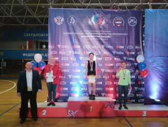 Кузбасская штангистка взяла две награды на «Содружестве наций» в Екатеринбурге