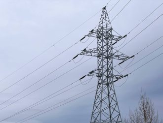 Жителей кузбасской деревни просят экономить электричество