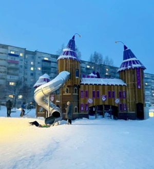 В Киселевске парк «Весенний» готовится к зимним забавам