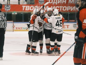 «Кузнецкие Медведи» выиграли выездной матч в Альметьевске