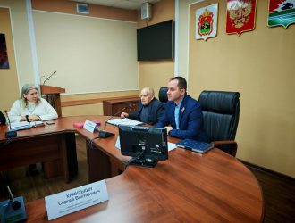 Установку новой скульптуры в городе обсудили на Совете старейшин в Междуреченске