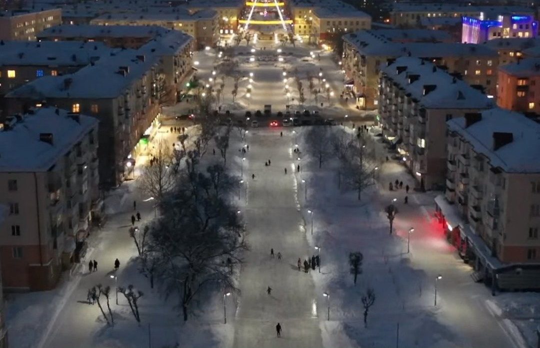 В Междуреченске зальют самый длинный в Кузбассе каток