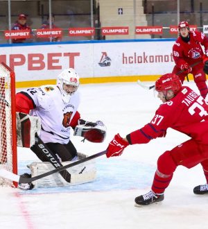 «Кузнецкие Медведи» одолели в Ярославле лидера «серебряного» дивизиона