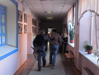 Во всех образовательных организациях Кузбасса усилили меры безопасности