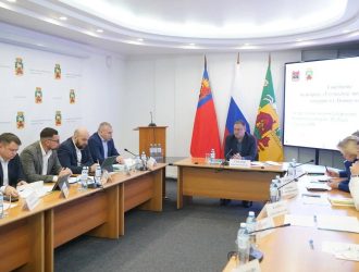 На совещании по экологической обстановке обсудили вопрос по улучшению качества воздуха в Новокузнецке