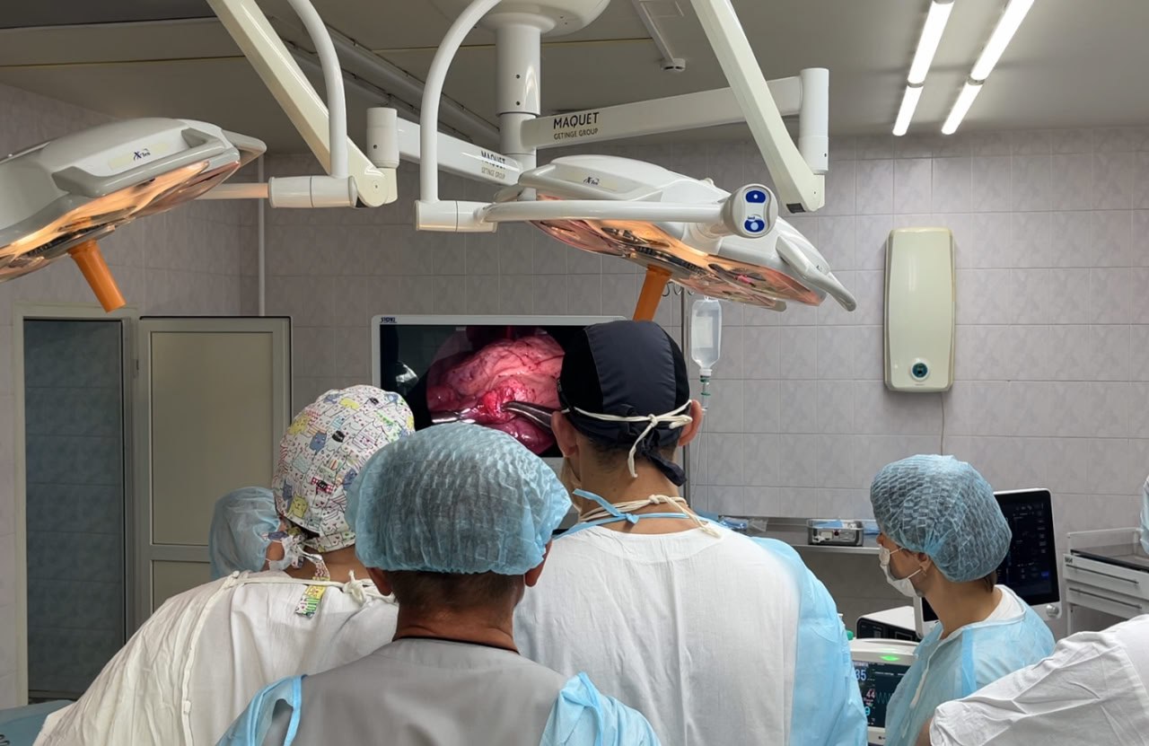 Кемеровские врачи спасли ребенка, проглотившего 24 магнитных шарика