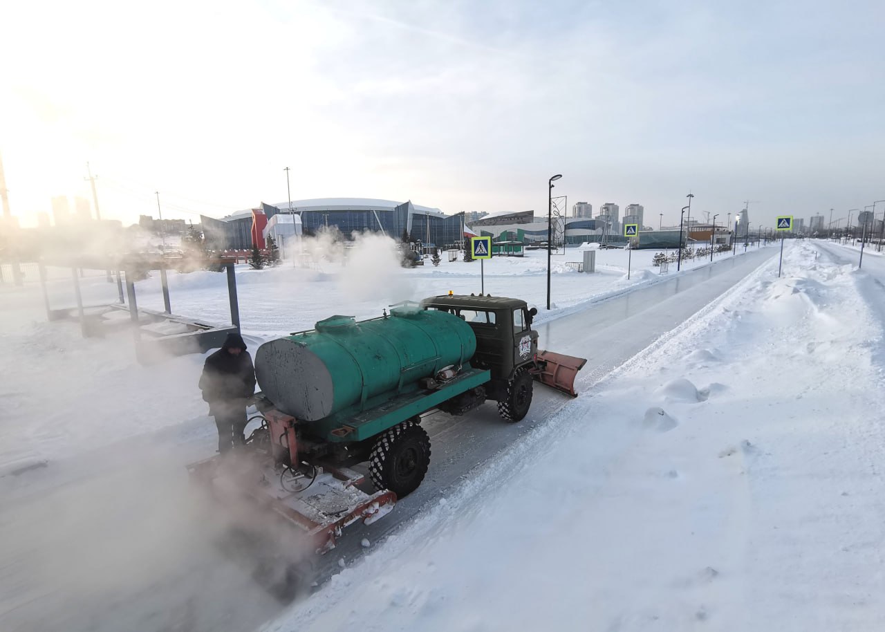 В Кемерове открылся 800-метровый каток