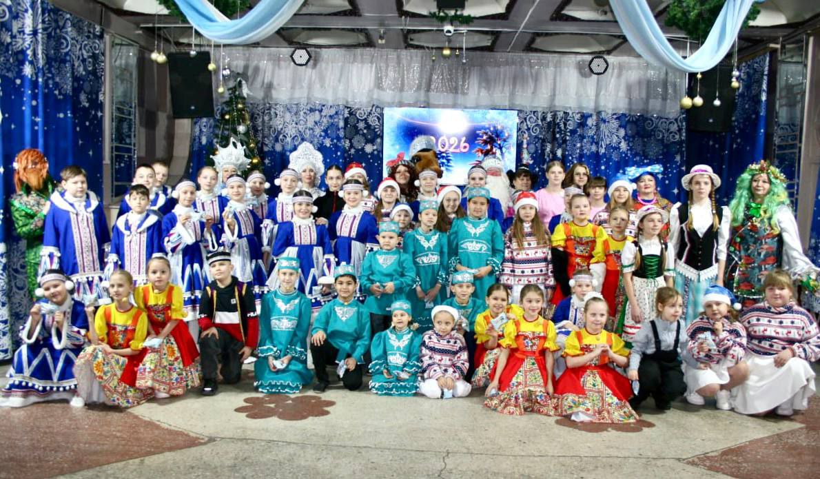 В Прокопьевске прошла городская национальная елка