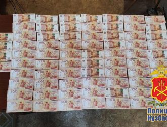 Кузбасский таксист проявил бдительность и не дал мошенникам обворовать пенсионерку из Юрги