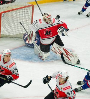Новокузнецкий «Металлург» победил в Самаре по буллитам