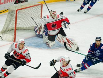 Новокузнецкий «Металлург» победил в Самаре по буллитам