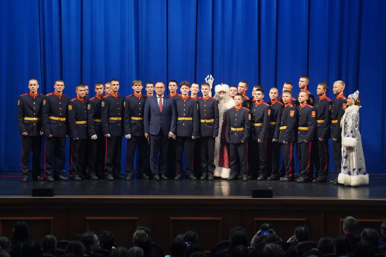 В Кузбассе наградили воспитанников губернаторских образовательных организаций