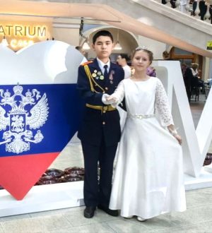 Школьники из Кузбасса стали участниками Международного Кремлевского Кадетского Бала
