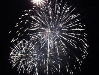 В Кемерове разрешат запускать новогодние фейерверки в 12 местах