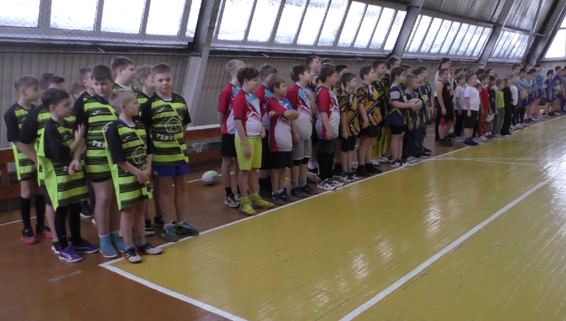 В Новокузнецке для начинающих регбистов прошел новогодний турнир «На призы Деда Мороза»