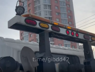 В Новокузнецке наказали экстремальных зацеперов и их друзей-водителей