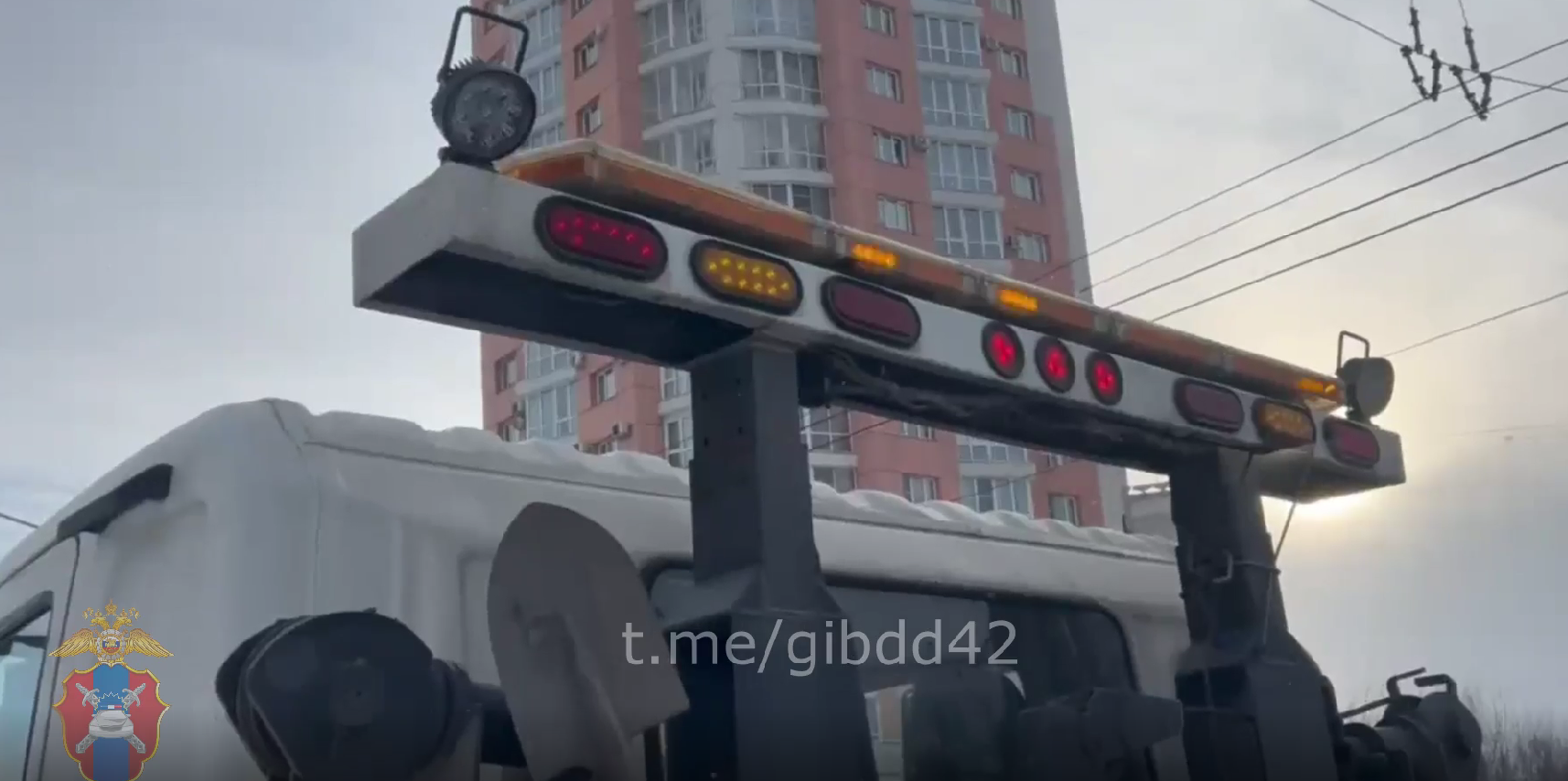 В Новокузнецке наказали экстремальных зацеперов и их друзей-водителей