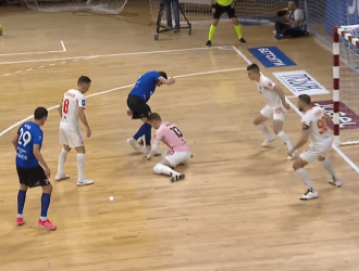 Футзальный «Кузбасс» стартовал в домашнем Кубке лиги с разгромного поражения