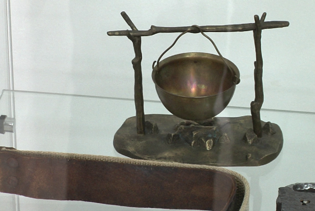 В новокузнецком музее открыли выставку «Спасенная реликвия»