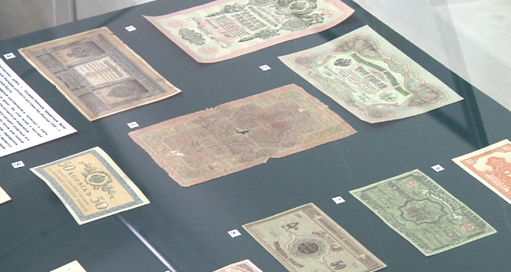 В новокузнецком музее открыли выставку «Спасенная реликвия»