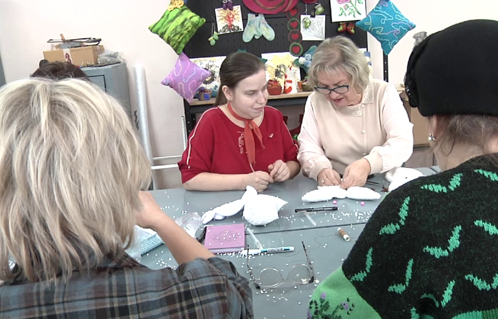 «Тепло в каждой шерстинке»: в Новокузнецке провели несколько благотворительных акций благодаря особому проекту