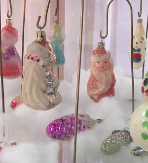 В Новокузнецке представили выставку советской новогодней игрушки из частной коллекции