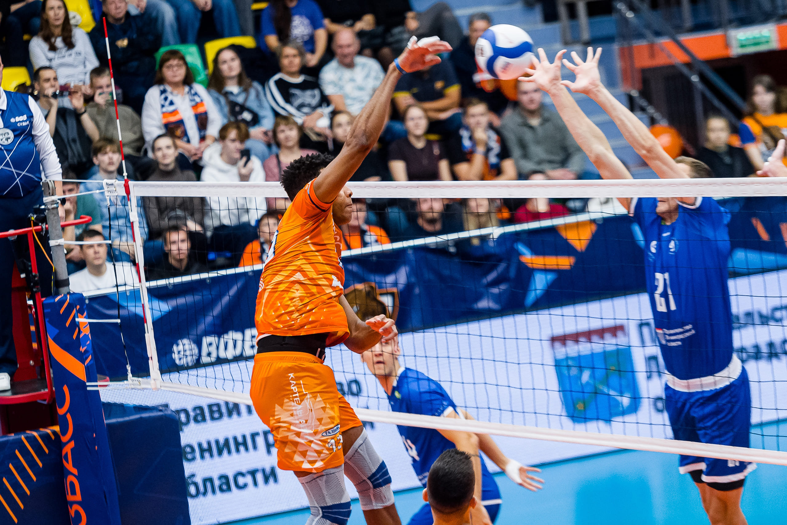 Волейбольный «Кузбасс» проведет четвертый выездной матч кряду в Суперлиге