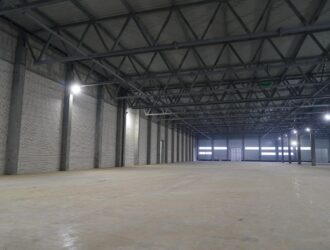 Основной цех деревообрабатывающего комбината в Кемерове готов наполовину