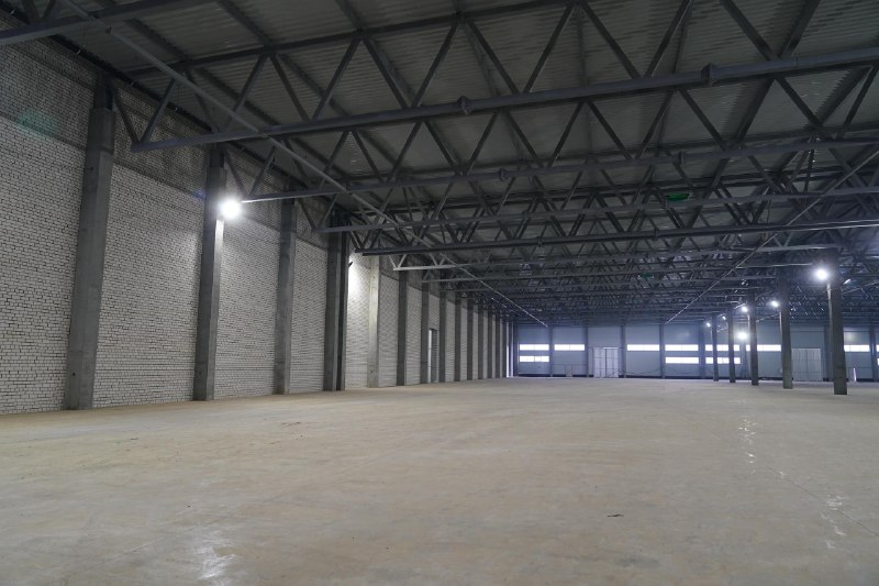 Основной цех деревообрабатывающего комбината в Кемерове готов наполовину