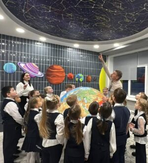 Школу, посвященную космической тематике, после капремонта открыли в Мысках