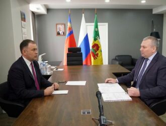 Илья Середюк поручил властям Новокузнецка разобраться с работой «ПитерАвто»